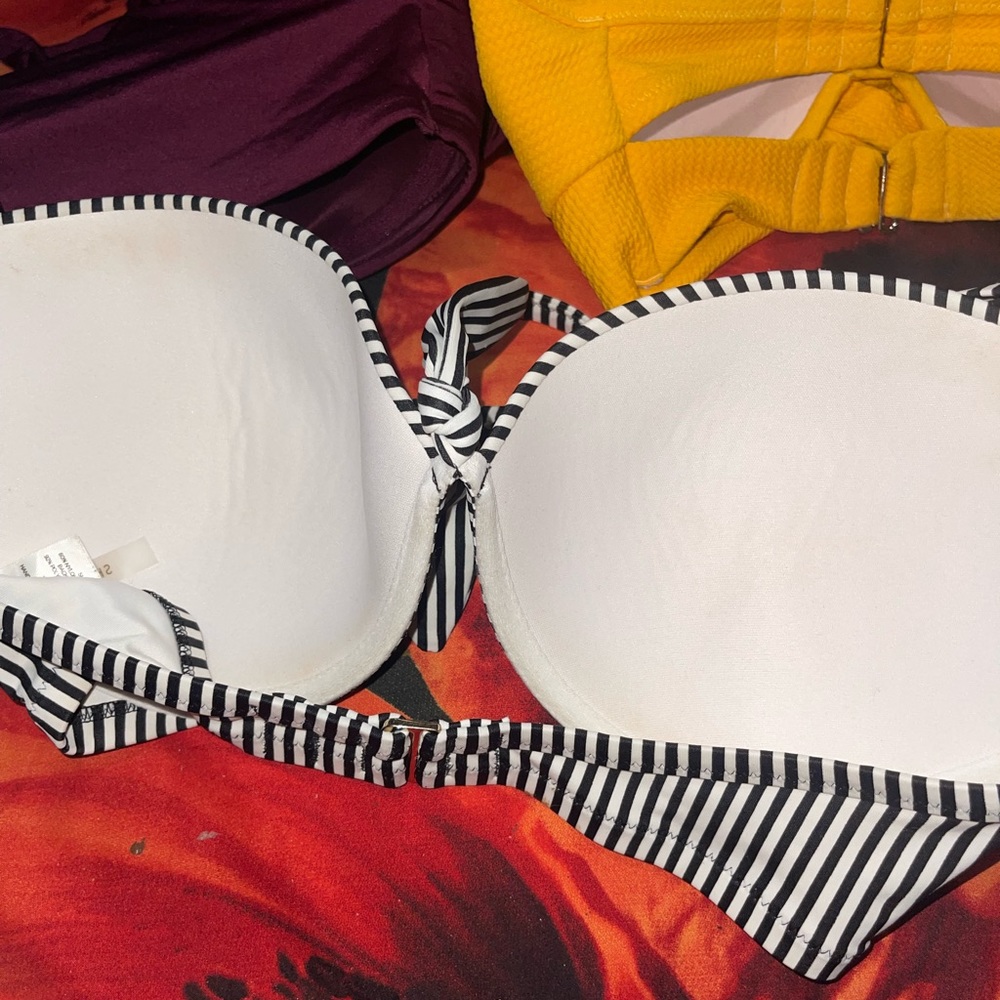 Bikini top bundle - Picture 12 of 12